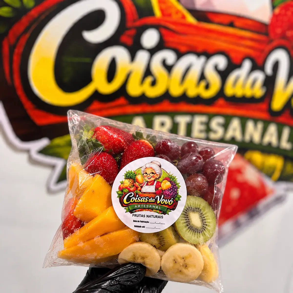 Frutas naturais (mix) — Coisas da Vovó Artesanal — embalagem da Coisas da Vovó Artesanal