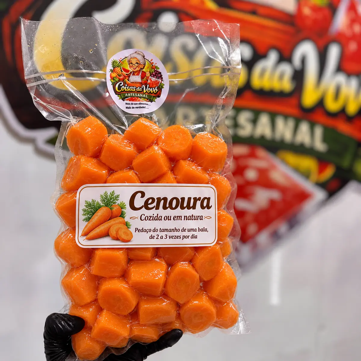 Petisco natural de cenoura para pets — embalagem da Coisas da Vovó Artesanal